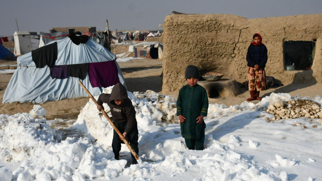 अफगानिस्तानमा चिसोले १६८ जनाको मृत्यु