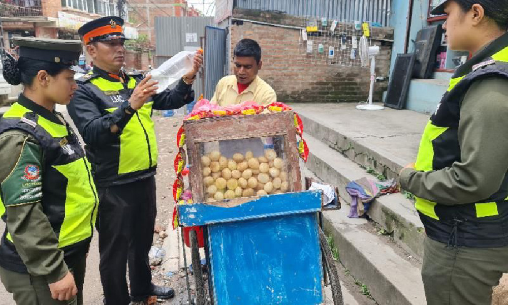 पानीपुरी र चटपटे बिक्रीमा रोक लगाउने काठमाडौं महानगरपालिकाको तयारी
