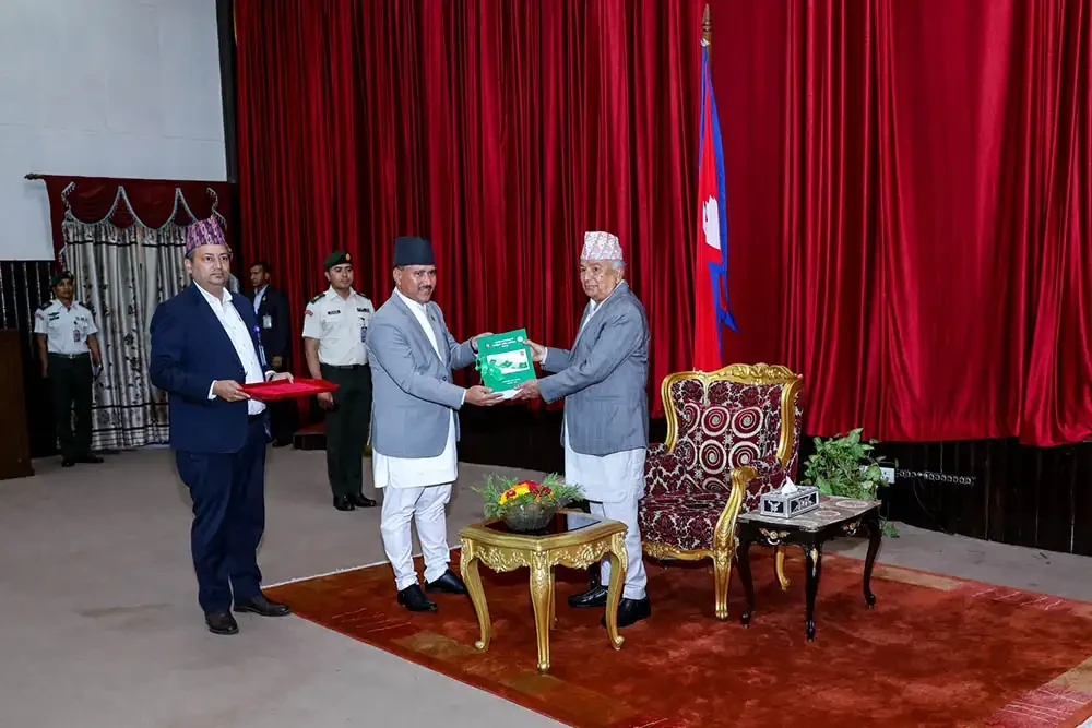 नेपालको तिर्न बाँकी ऋण २४ खर्ब ३४ अर्ब बढी, ब्याज मात्र ८२ अर्ब भुक्तानी