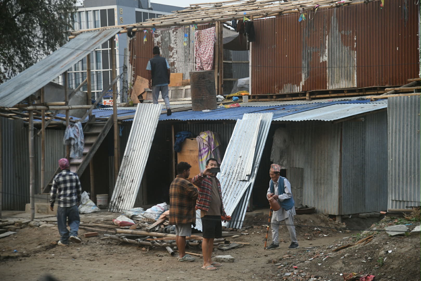 विस्थापित सुकुम्वासीलाई शनिबार र आइतबार सरकारले खानाको व्यवस्था गर्ने