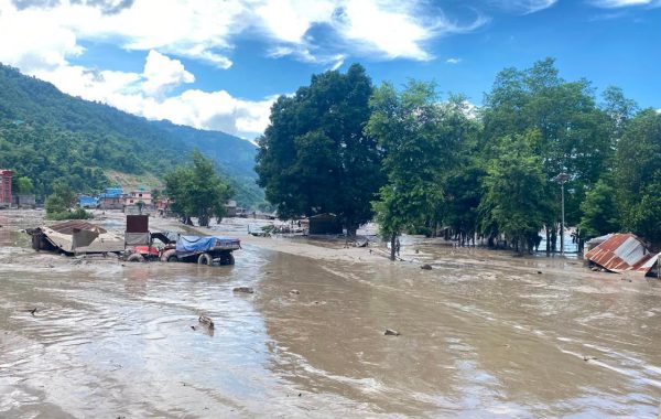 भोटेकोसीमा बहाब बढे पनि ठूलो बाढीको जोखिम छैन : महाशाखा